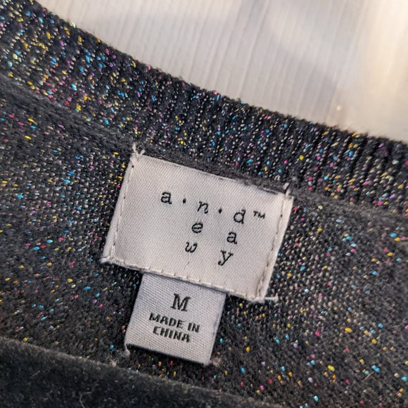 Black Rainbow Foil A New Day Sweater Size M - Picture 2 of 6